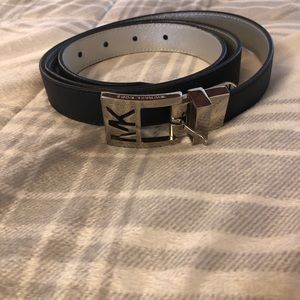 Michael Kors Reversible Belt